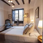 מלון Castell Granadella