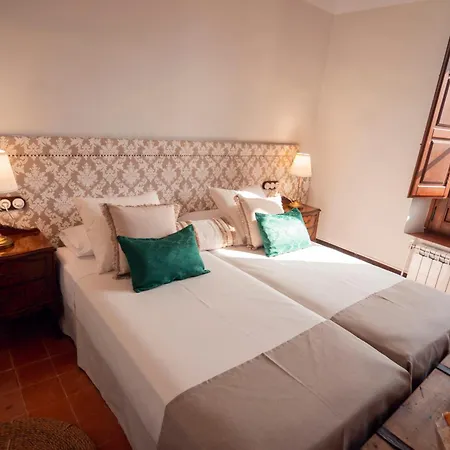Castell Granadella Hotel *